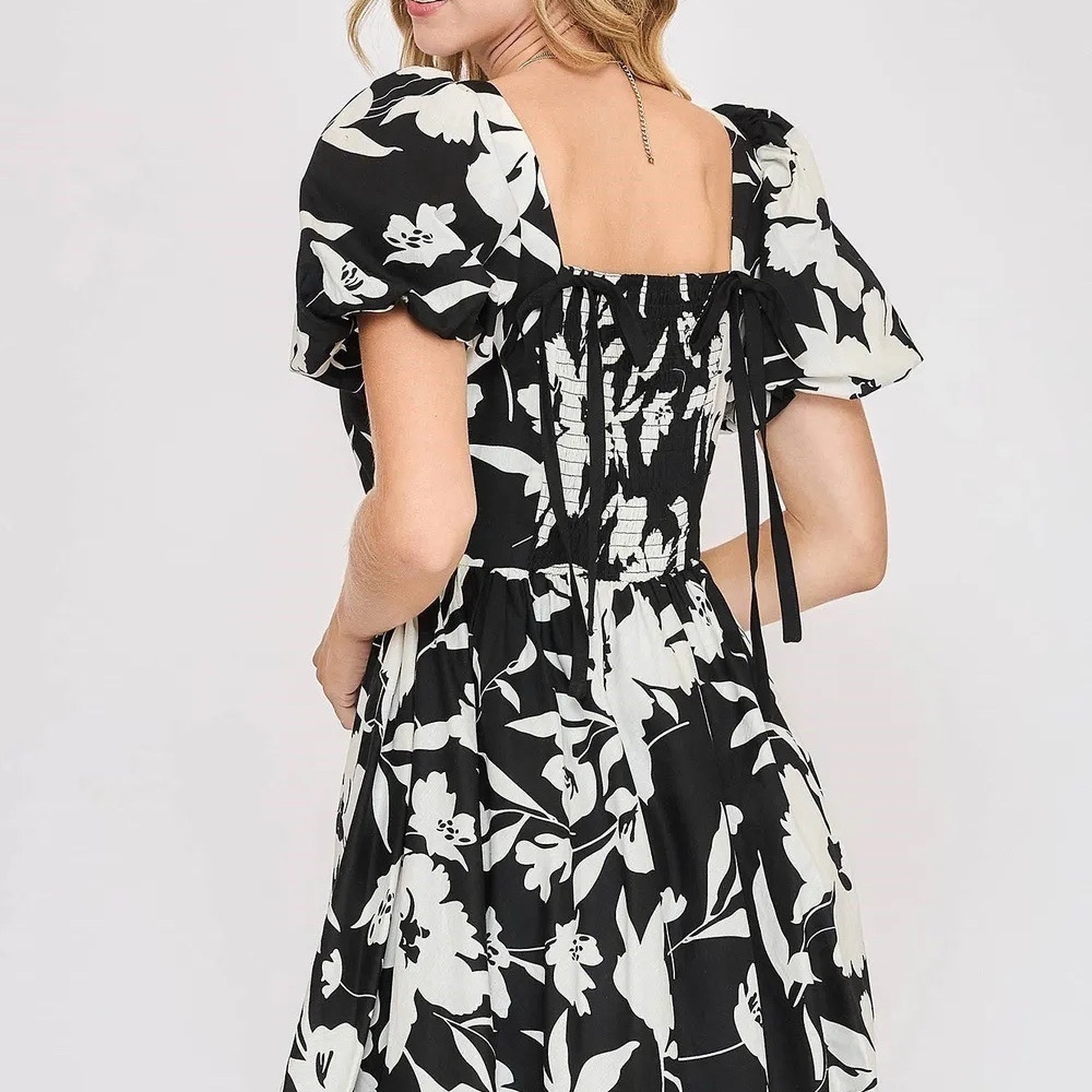 Umgee Floral Black and White Dress - Picture 7 of 7